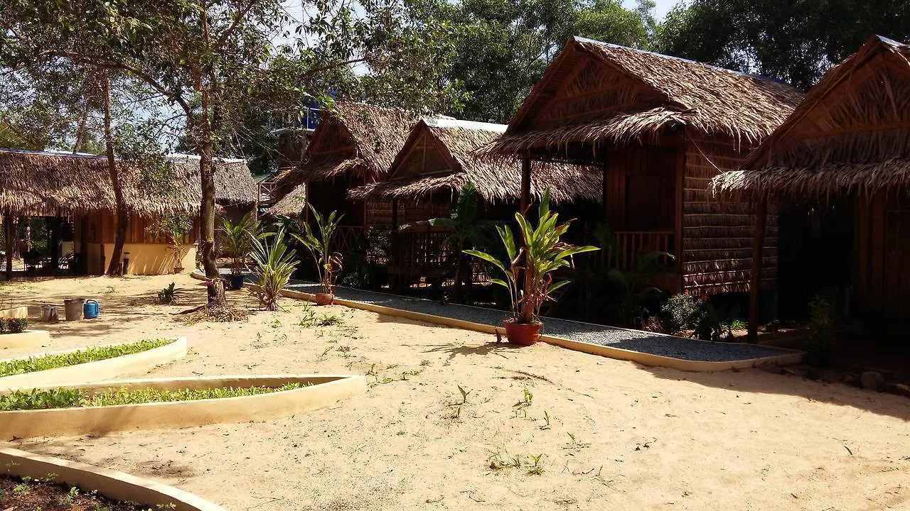 Mangroves & More @ Cambodia Sihanoukville Jaktstuga